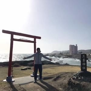 Meet your Posher, Bernard